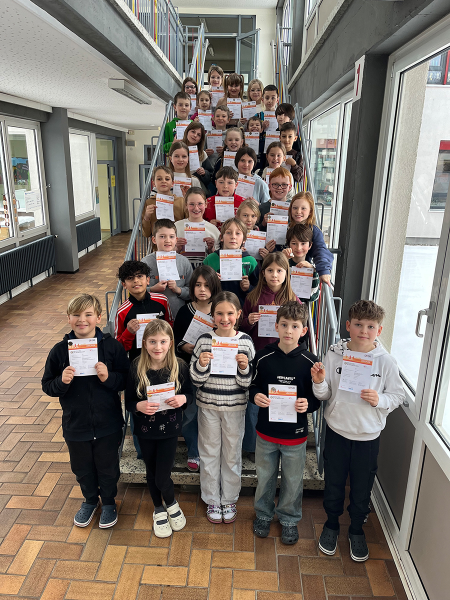 76 Schülerinnen und Schüler erhielten das Sportabzeichen